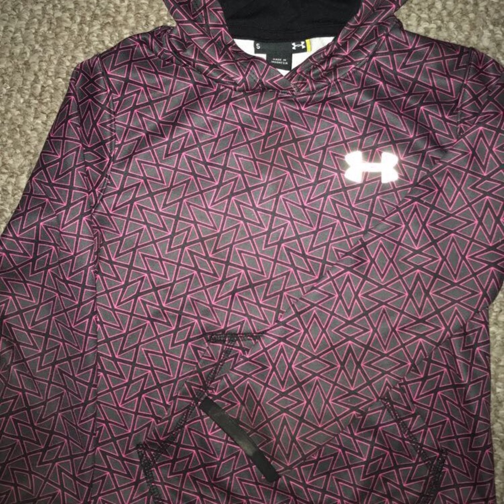 Girls under armour hoodie
